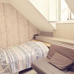 Au Petit Bonheur Centre-ville Apartamento